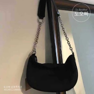 수앙 여성 체인 초승달 핸드백
